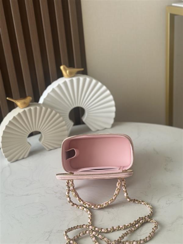 2026131222431637 590